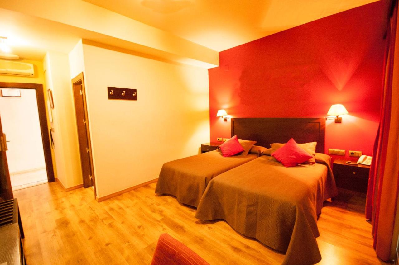 Atalaya De La Campina Hotel Кордоба Екстериор снимка